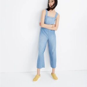 Madewell Denim Apron Bow Back Jumpsuit Size 4